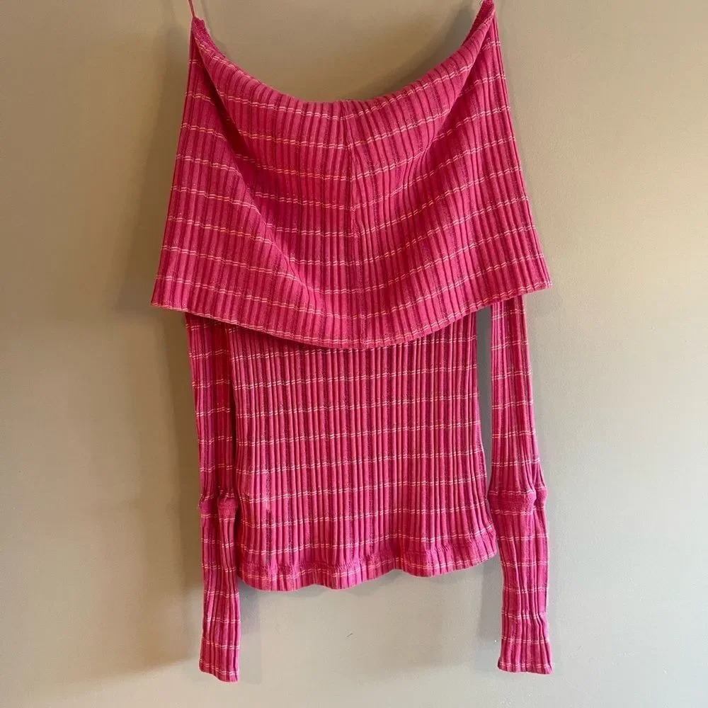 Free People Snowbunny Off the Shoulder Long Sleeve Top in Fuschia Fizz Combo XS